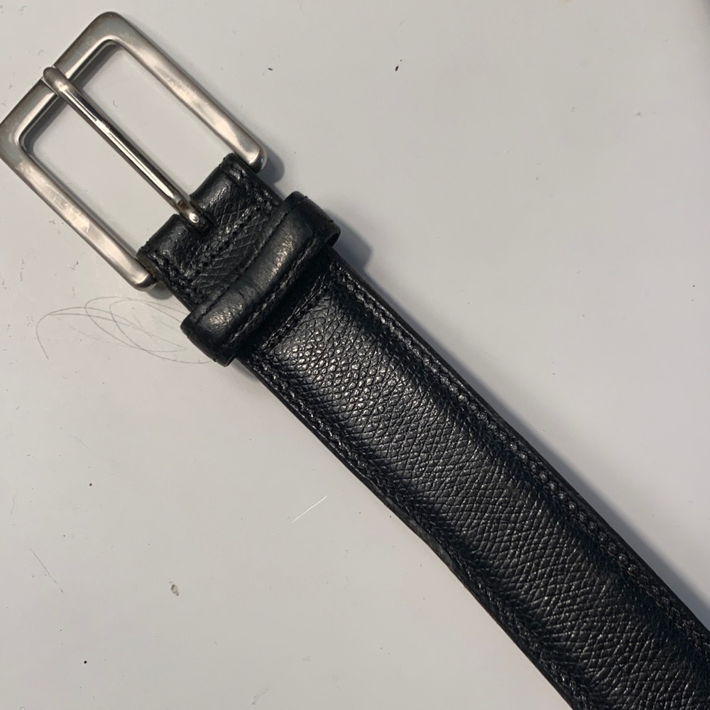 Cole Haan Classic Black Leather Belt with Silver Buckle size 40